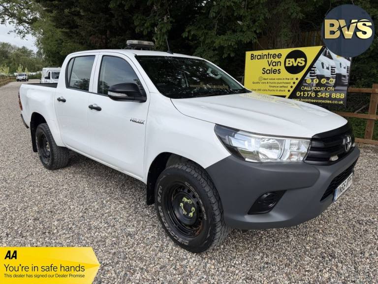 2016 Toyota Hilux 2.4 D-4D Active Pickup Double Cab 4dr Diesel Manual 4WD Euro 6 (150 ps) Pickup ...