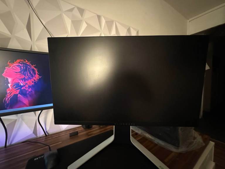 Alienware AW2720HFA 27" 240Hz Gaming Monitor (No Power Cable Included)
