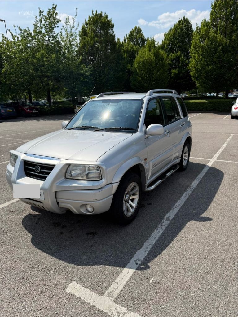 Suzuki, GRAND VITARA, Estate, 2005, Manual, 2493 (cc), 5 doors
