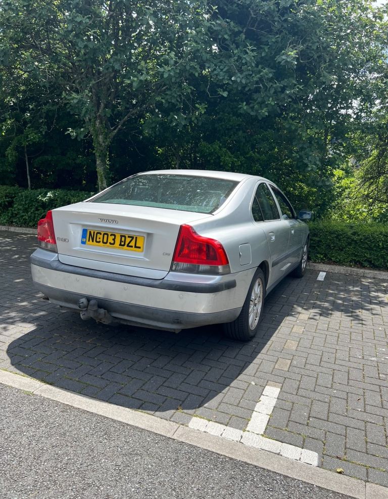 Volvo, S60, Saloon, 2003, Manual, 2401 (cc), 4 doors