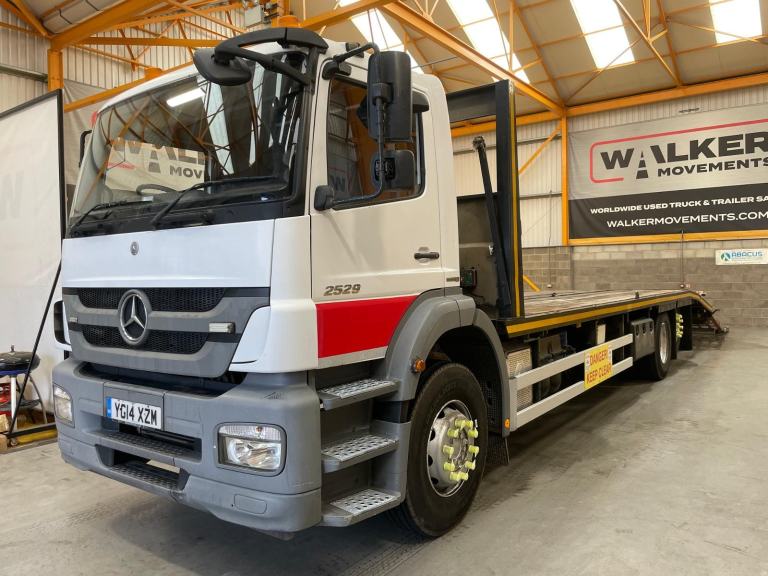 MERCEDES BENZ AXOR 2529 6X2 BEAVERTAIL / PLANT RIGID - 2014 - YG14 XZM