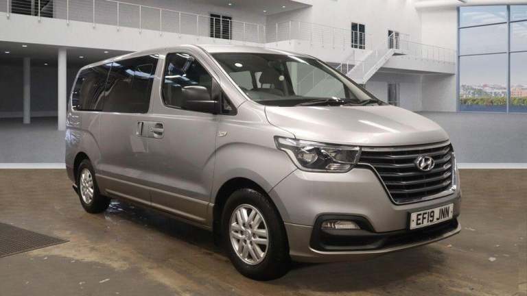 2019 Hyundai i800 2.5 CRDi SE Nav MPV 5dr Diesel Manual Euro 6 (136 ps) MPV Diesel Manual