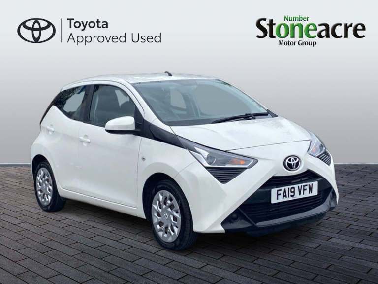 2019 Toyota AYGO 1.0 VVT-i X-Play 5dr HATCHBACK PETROL Manual