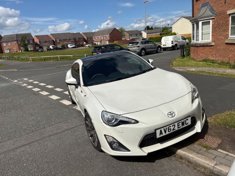 Toyota, GT86, Coupe, 2012, Manual, 1998 (cc), 2 doors