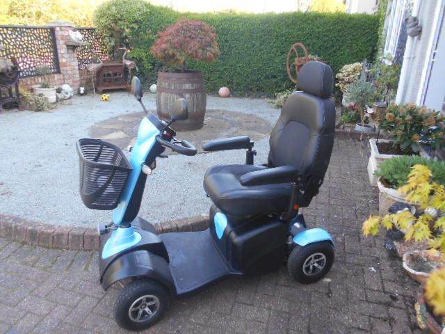 Van Os 8mph mobility scooter