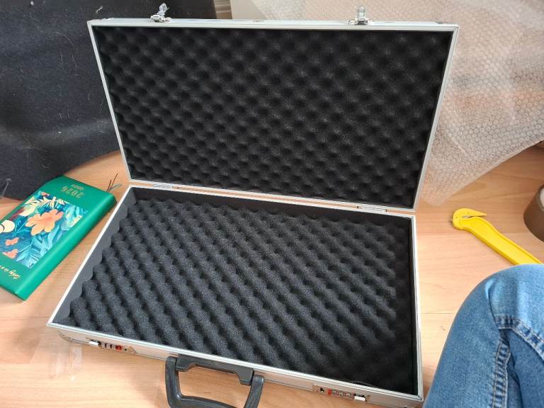 Aluminium case storage