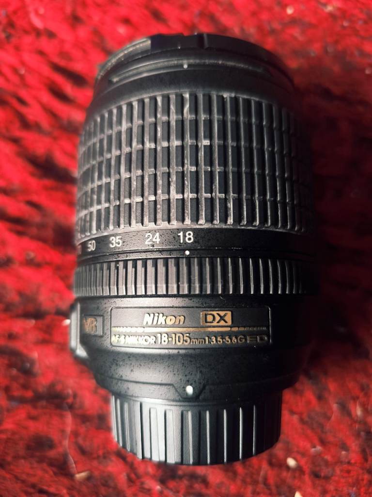 Nikon AF-S DX NIKKOR 18-105mm f/3.5-5.6G ED VR Lens