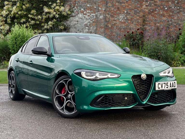 2025 Alfa Romeo Giulia 2.0 Turbo Veloce 4dr Auto Automatic Saloon Petrol Automatic