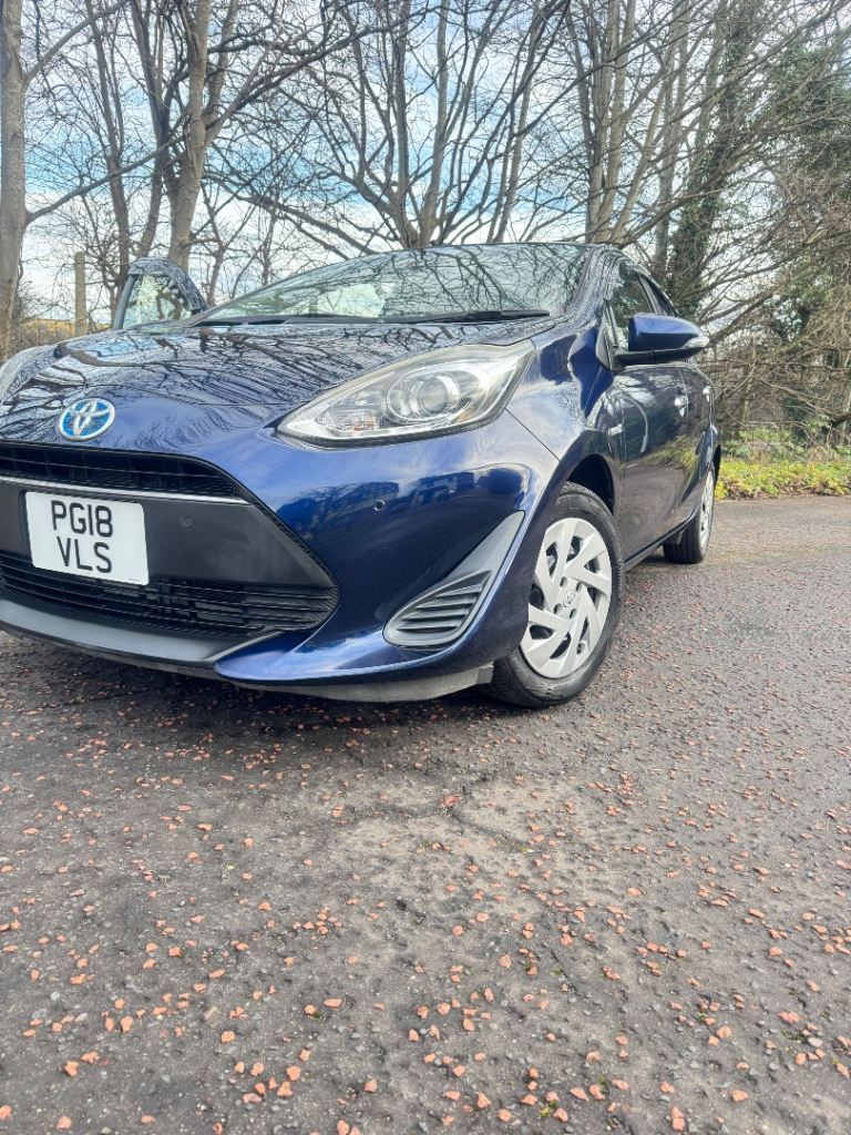 Toyota, AQUA HYBRID AUTO, 2018, 1497 (cc)