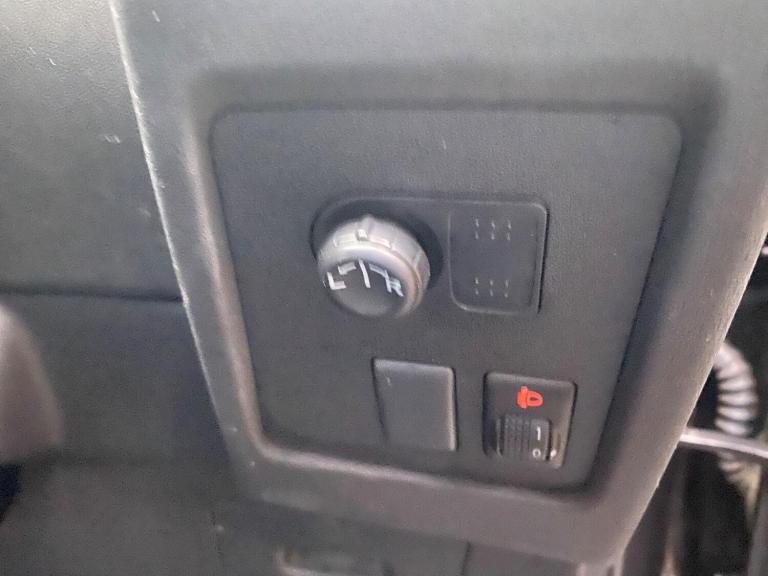 2009 Nissan Qashqai 1.6 Visia 5dr HATCHBACK PETROL Manual