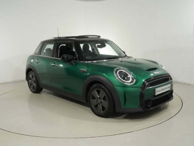 MINI HATCHBACK 2.0 Cooper S Classic Premium Plus 5dr Auto