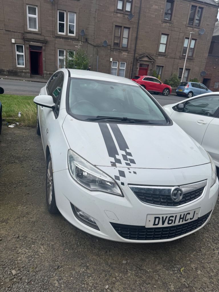 Vauxhall ASTRA 2011 Manual, 1398 (cc), 5 doors