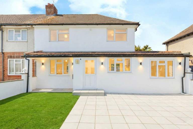 Large 5 Room Property with Annex – Company Let / Supported Living – West Drayton UB7