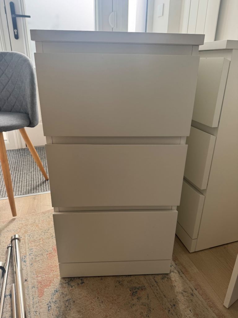 White bedside tables  with.  3 Drawers and Dressing Table with Mirror Ikea 
