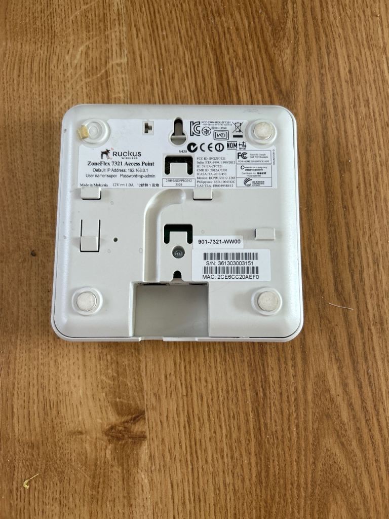 Ruckus ZoneFlex 7371 Access Point - White, Good Condition