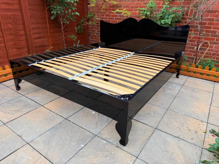 Stunning Set of “Heal’s Reeves Design” Louis Super King Size Bed Frame ...