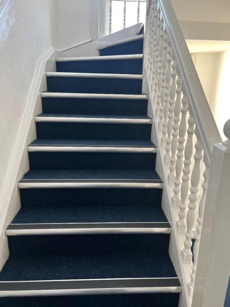 Affordable Carpets & Laminate – Supplied & Fitted Quality Flooring, Expert Finish