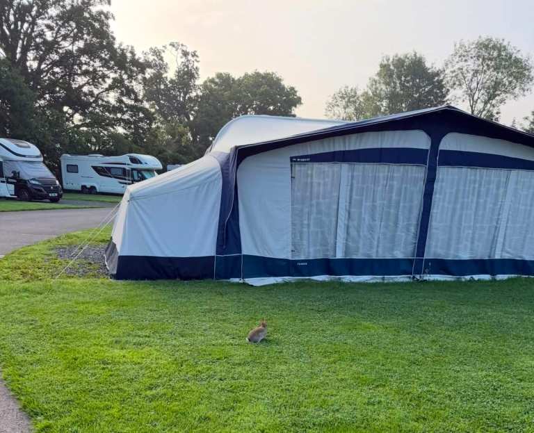 Bradcot Classic full awning with annexe