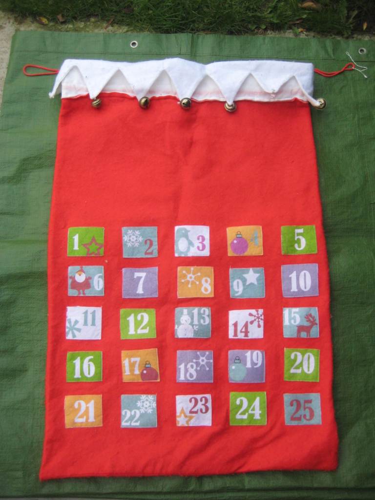 Large Red Fabric Christmas Advent Calendar/Christmas Presents Sack with Jingle Bells for £3.00