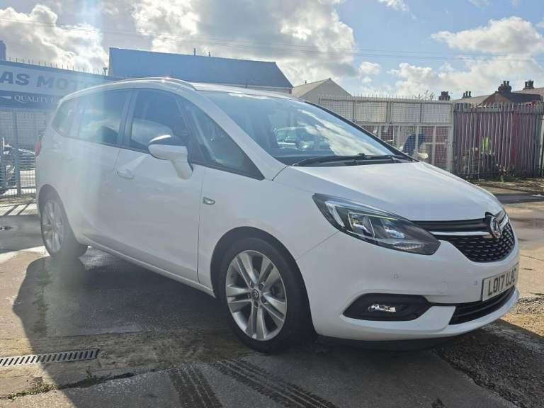 2017 Vauxhall Zafira Tourer 1.4i Turbo SRi Nav Euro 6 5dr MPV Petrol Manual