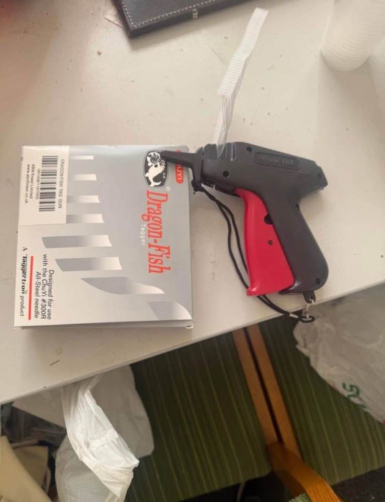 Tag Gun for retail shop 