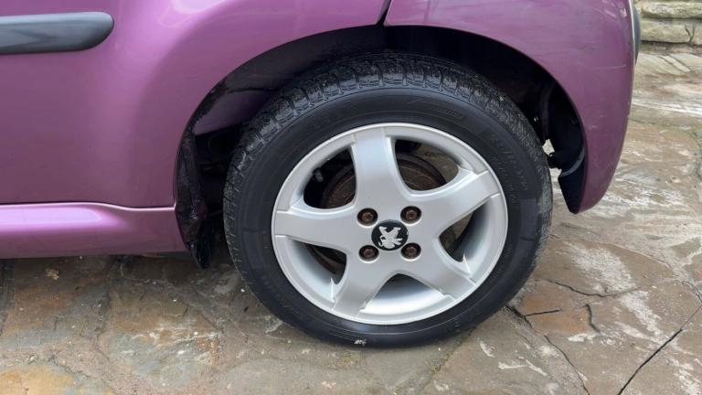 2013 Peugeot 107 1.0 Allure 5dr HATCHBACK Petrol Manual