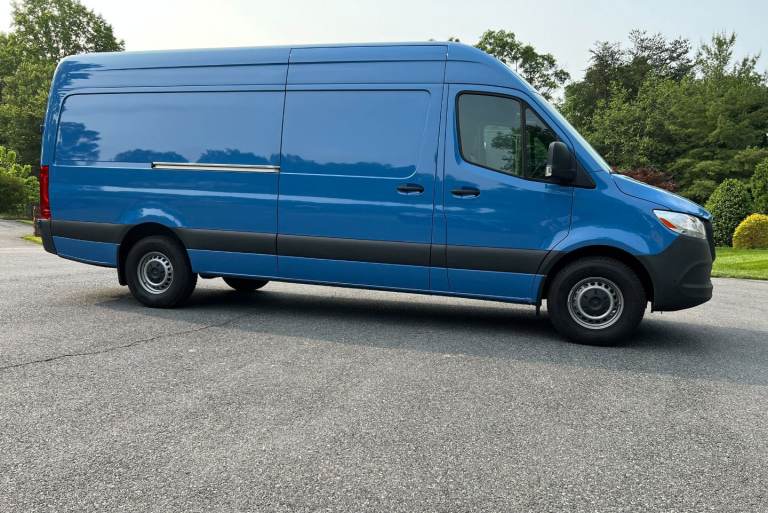 Man And Van / Removals - 24/7 Available (Lowest price)| Delivery & Collection / Full House Move