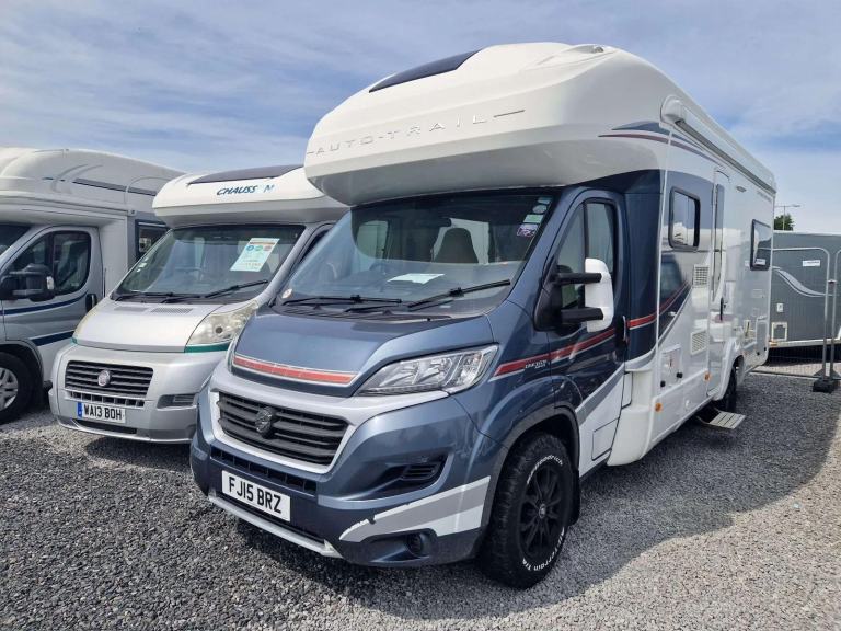 2015 Auto-Trail Apache 700 Used Motorhome