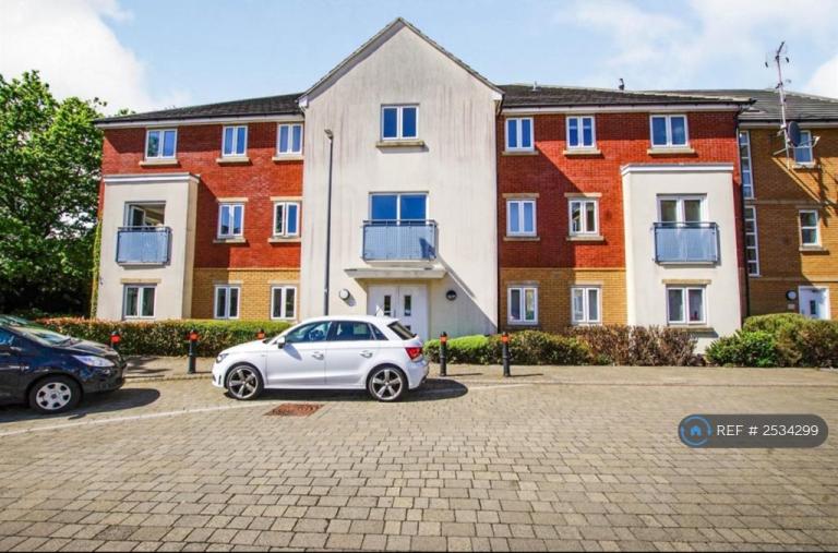 2 bedroom flat in Hornbeam Close, Bradley Stoke, Bristol, BS32 (2 bed) (#2534299)
