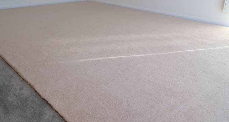 Fitted Westex wool carpet, cream coloured, 6x3.5m