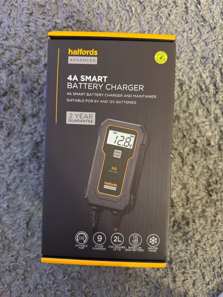 image for Halfords Advanced 4A Smart Battery Charger