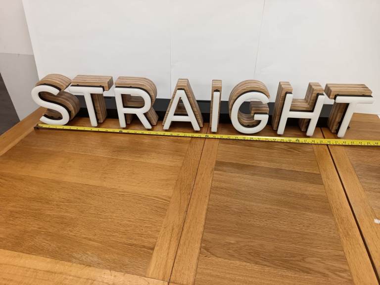STRAIGHT Sign