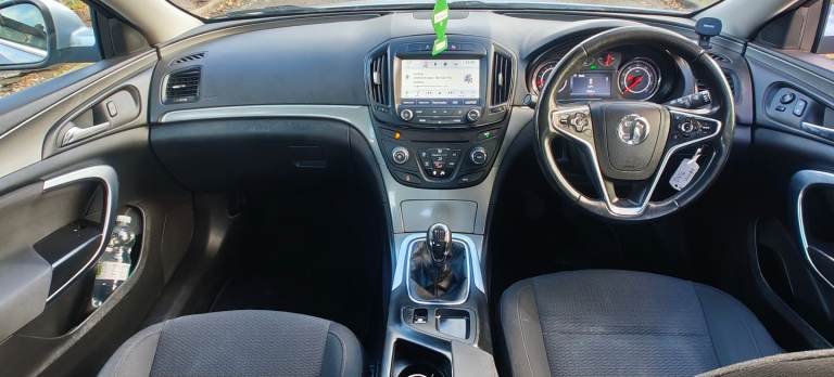 Vauxhall Insignia 2016 1.4petrol sri ulez free super clean