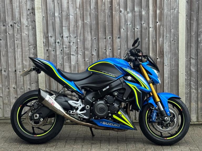 SUZUKI GSX S1000 ABS L6 2016 (66) CARBON EDITION + YOSHIMURA