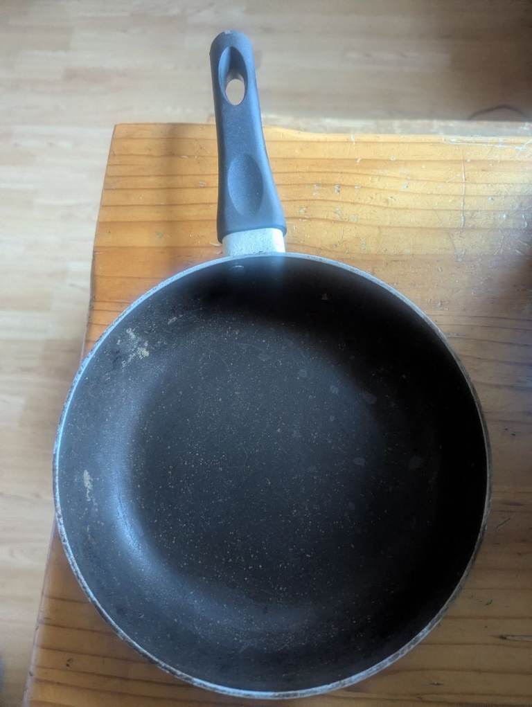 Kitchenware for free 