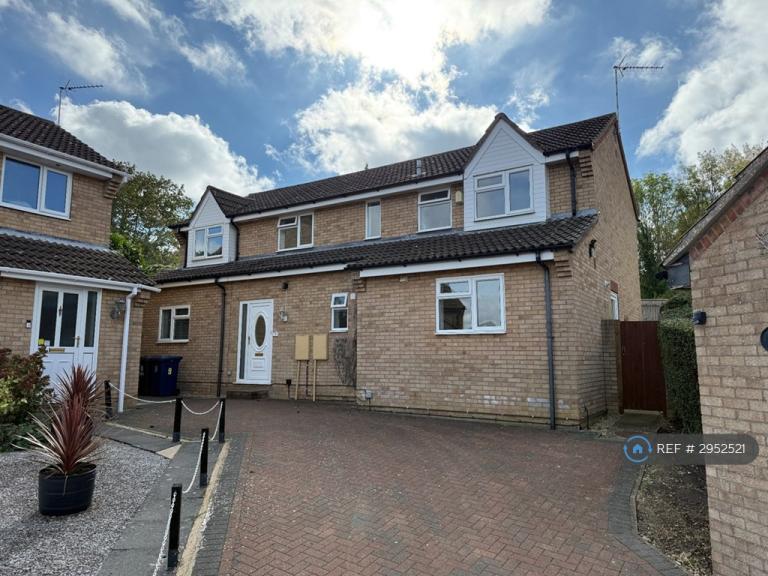 4 bedroom house in Hillcrest, Cambridge, CB23 (4 bed) (#2952521)