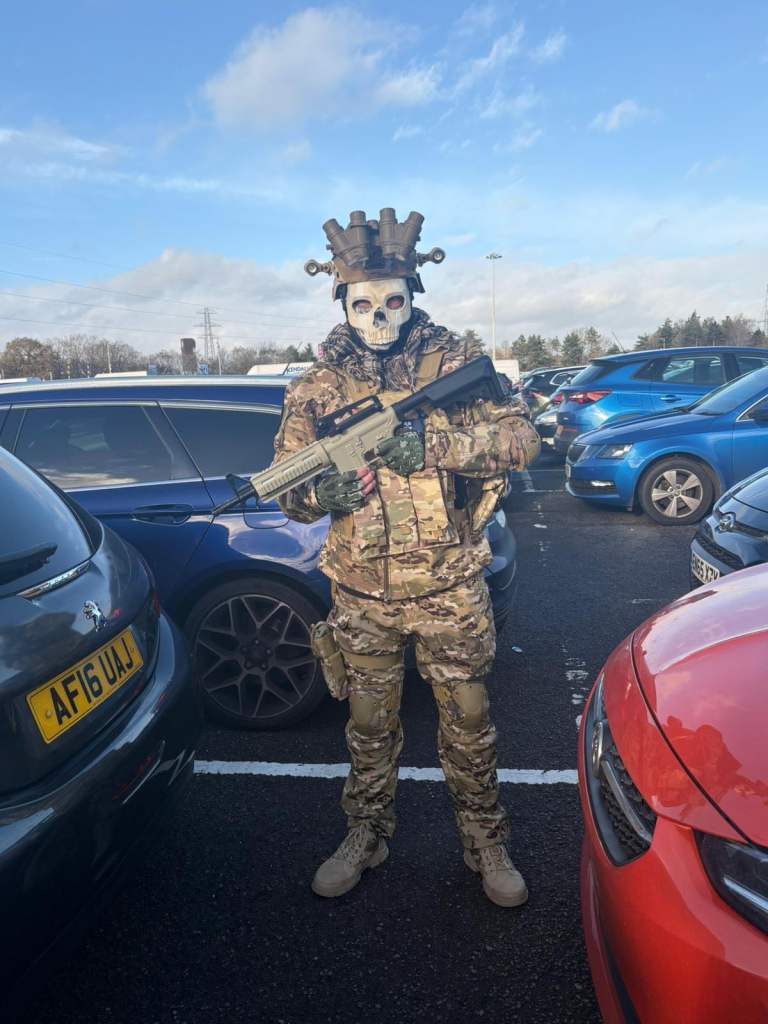 COD GHOST COSPLAY FULL LOAD OUT