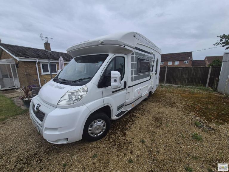 Auto-sleeper Broadway, 2010, 2 berth, 2 belts, Solar, Low mileage