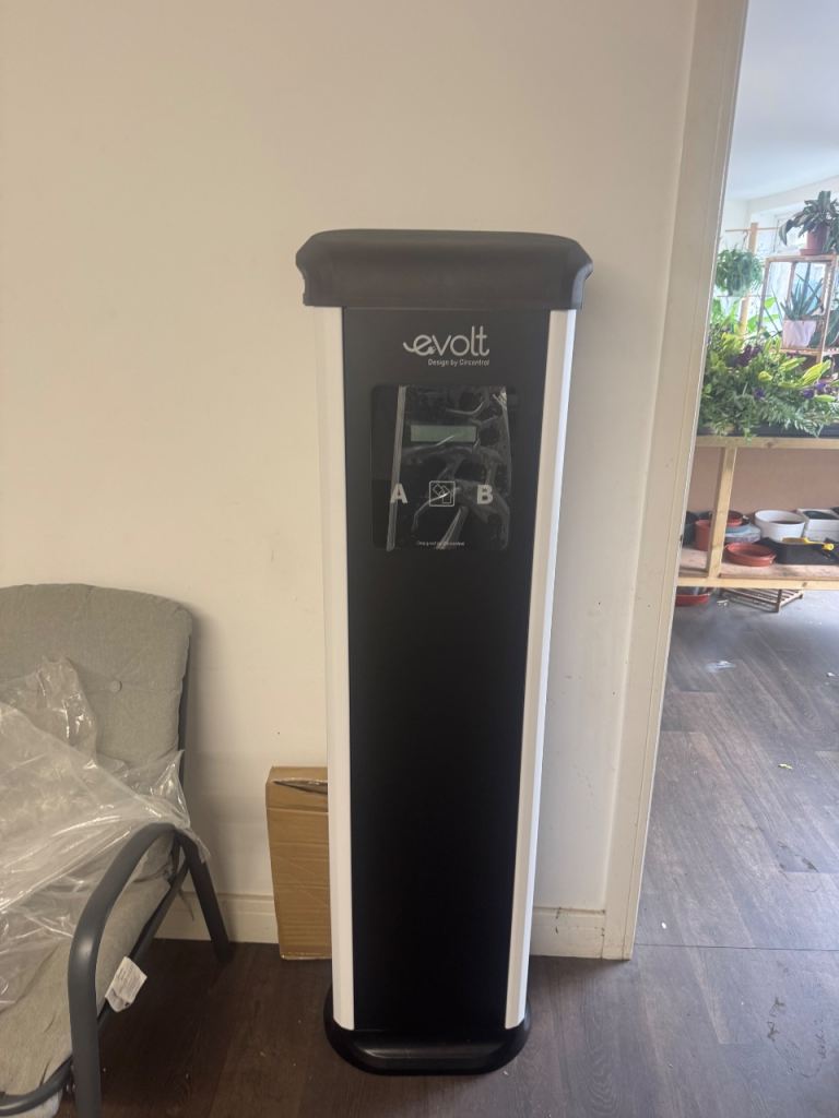 Evolt EV Dual  charging station