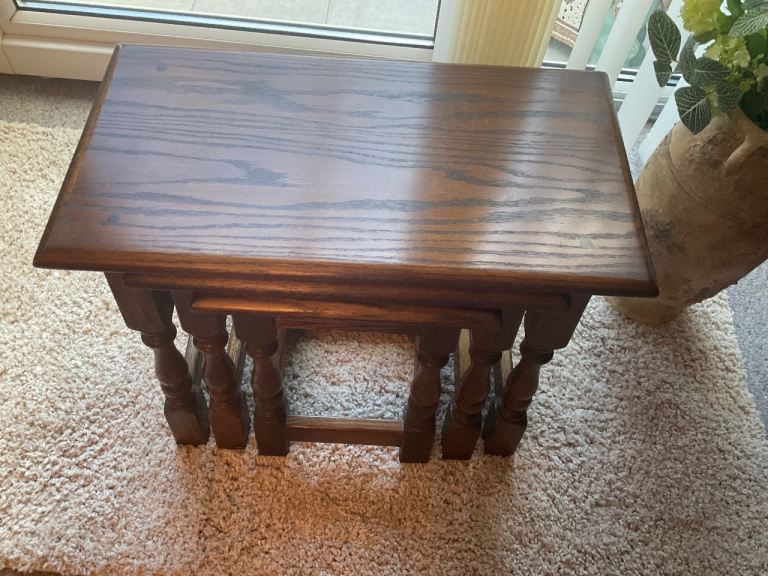 OLD CHARM SOLID OAK NEST OF 3 TABLES VGC