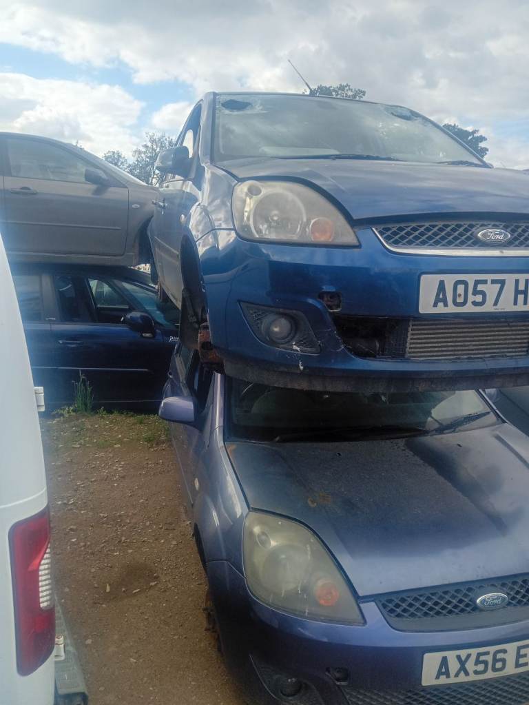 BREAKING, Mk6 fiesta, various colours, 3 &5 door
