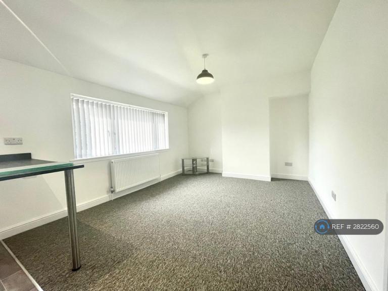 1 bedroom flat in Filton, Bristol, BS34 (1 bed) (#2822560)