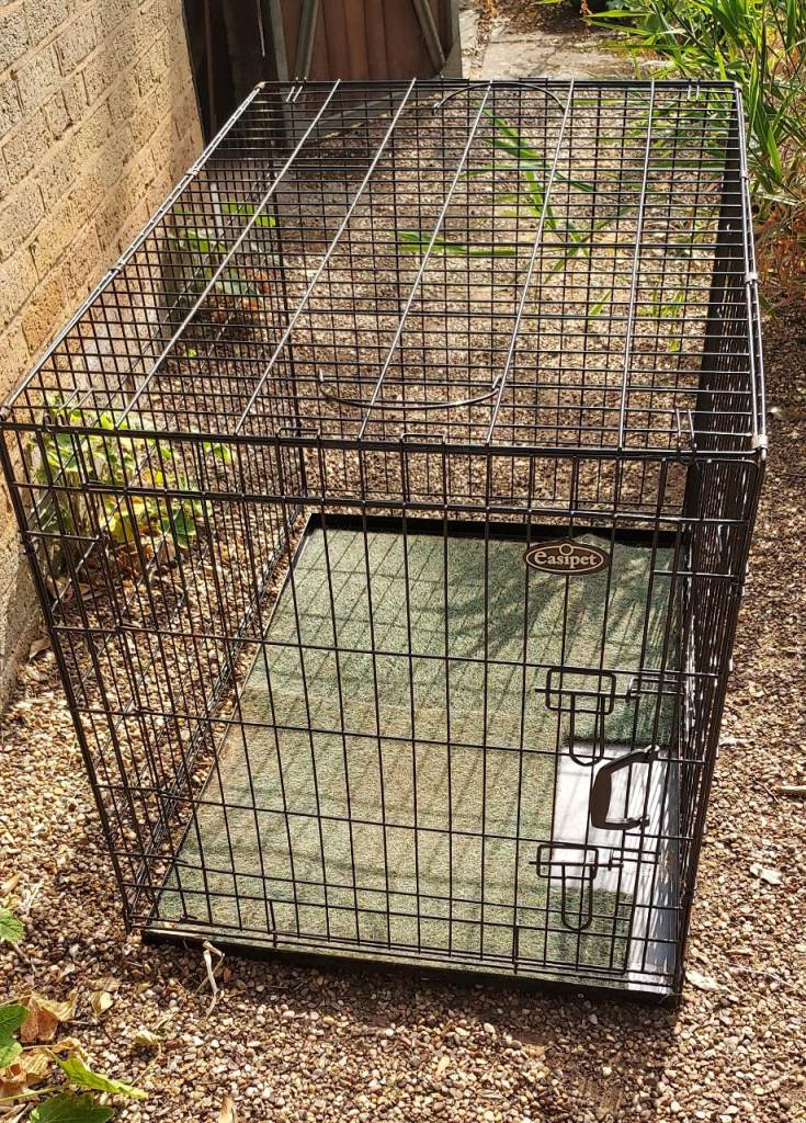 XL 42inch Foldable Black Dog Crate/Cage