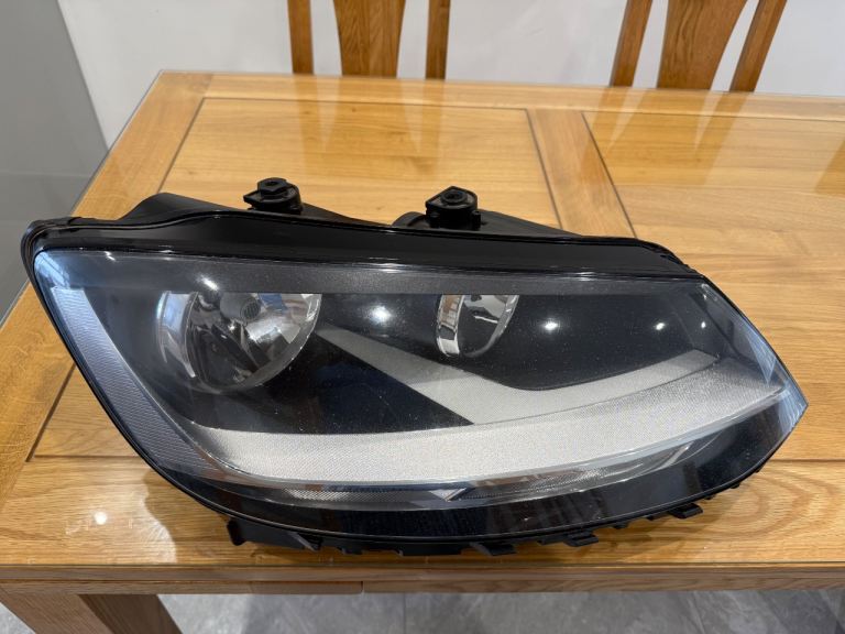 Vw sharan 2015 -2020 front right side headlight 