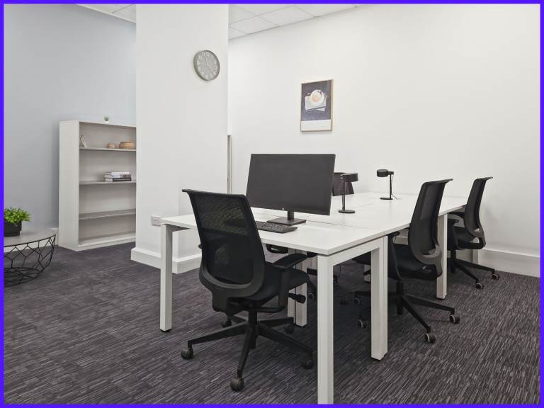 Manchester - M50 1RF, 5 Desk private office available at Centenary House
