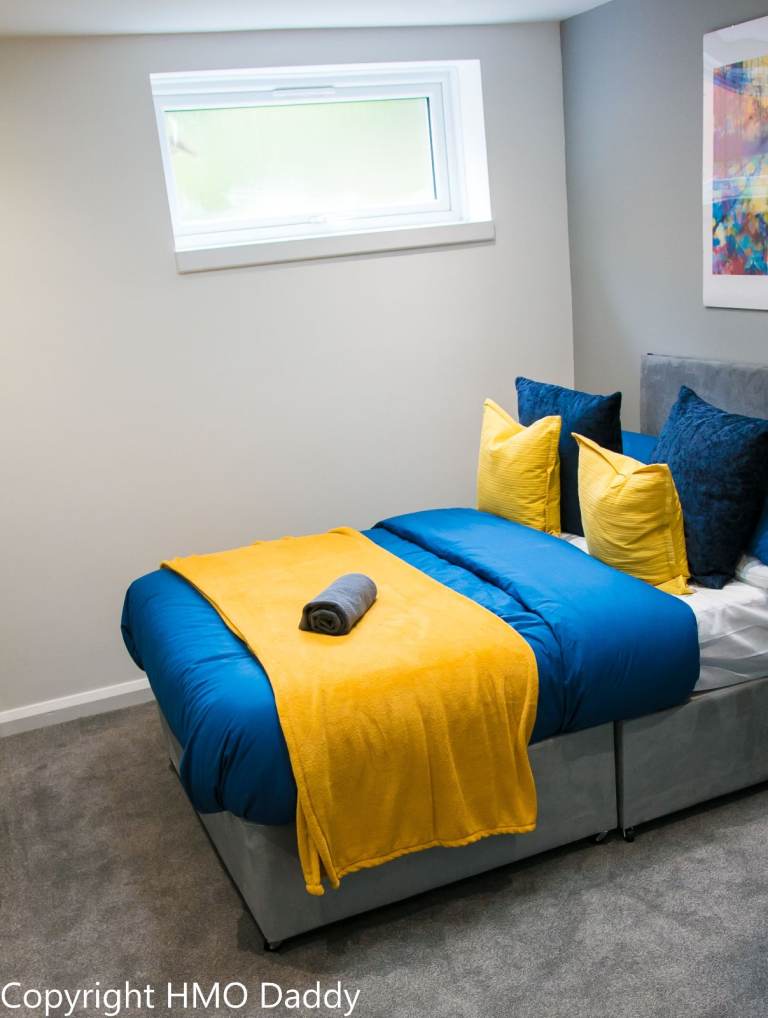  Luxury Self-Contained Studios Walsall Town Centre
