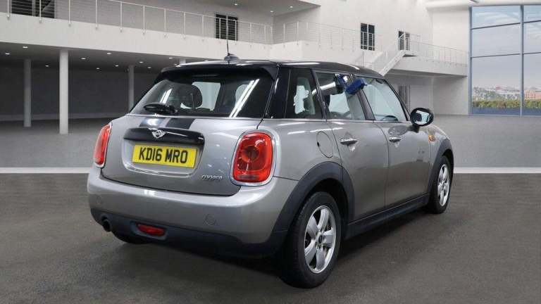 2016 MINI Hatch 1.5 Cooper 5dr HATCHBACK PETROL Manual