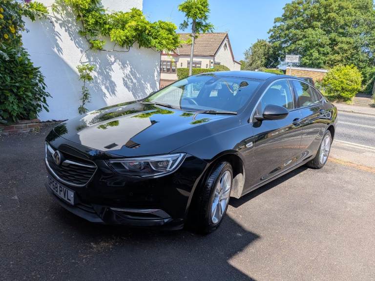 Vauxhall insignia