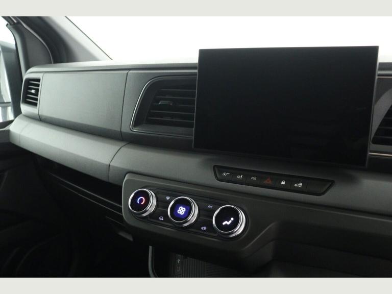 2025 Renault Master LM35 Blue dCi 150 Advance Medium Roof Van Auto PANEL VAN DIESEL Automatic