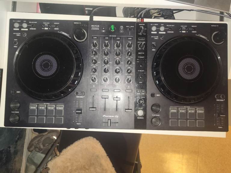 Pioneer DJ DDJ-FLX6 controller (Second hand)